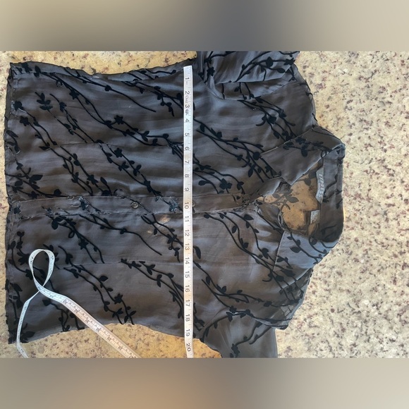 Women’s Y2K express Il velvet burnout button up blouse size M - Picture 5 of 7